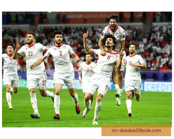 伊拉克队世预赛备战遇阻 主帅被困阿联酋